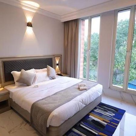 Fabhotel Prime Hampton By Ic'S Noida Esterno foto